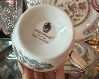 Wedgwood Kutani Crane