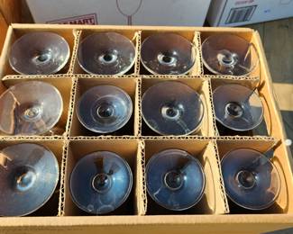 More glassware
$5 for the box of 12