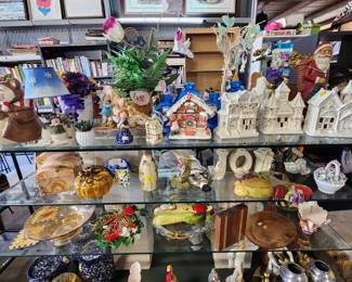 $2-$20
More nik naks