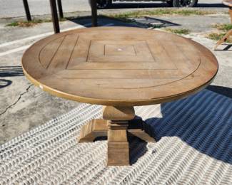 Small kitchen table.
$100