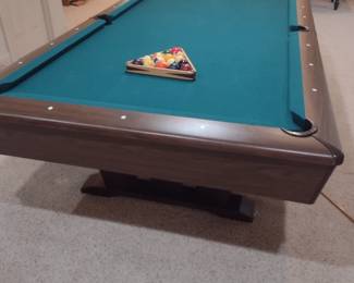 Great pool table $350 or best offer 