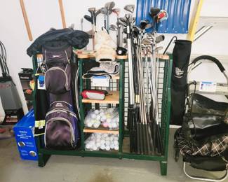 GOLF Club Caddy, balls, clubs and shoes. Cart