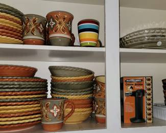 Kitchen dish sets and basics