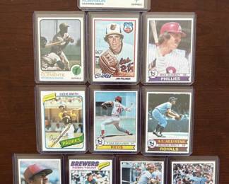 1970s Baseball Cards. Roberto Clemente, Johnny Bench, George Brett, Ozzie Smith, Yaz, and more