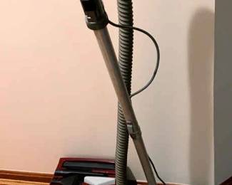 Hoover Futura Canister Vacuum Cleaner