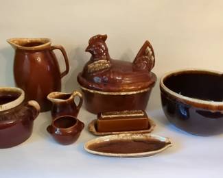 7piece Pottery Serving Set, McCoy, Hull  Friends