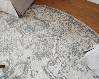 Round Area Rug