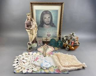 Lot 124 | Vtg Religious Lot
