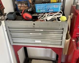 Lot 161 | Vtg Craftsman Tool Chest & Contents
