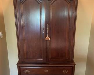 Lot 111 | Wooden Wardrobe
