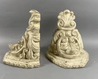 Lot 186 | Large Hanging Wall Pieces
