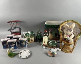 Lot 270 | Contents On Table
