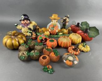 Lot 241 | Vtg Fall Decor & More!
