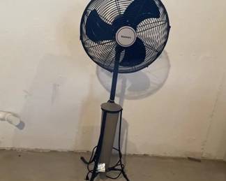 Lot 210 | Holmes Fan
