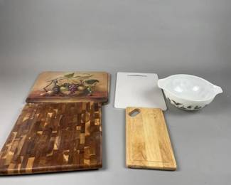 Lot 101 | Vintage Pyrex and Cutting Boards
