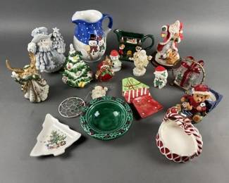 Lot 192 | Vtg Christmas Decor, Ornaments & More!
