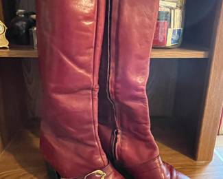 vintage Aigner boots