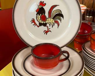 Metlox Poppytrail rooster dishware 