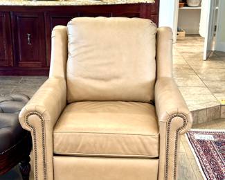 Bassett Leather Recliner. Made in the USA. Offers two modes of operation. 1) Operates with a rechargeable battery that allows you to place the chair anywhere….or 2) Plug directly into an outlet. 