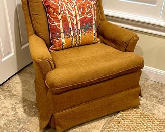 Vintage button tufted rocker, very, very comfortable! As clean as can be and in wonderful condition. Arm covers under the cushion.  