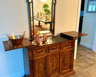 Vintage Bernhardt flat fliptop rolling buffet or dry bar serving cart. Very useful, compact, and in near perfect condition. Top folds flat when not in use or showing off your Barware display.