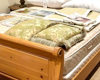 Legacy Home luxury queen bedding set. Linen spread with attached dust ruffle and attached fold over pillow cover. Includes two large and one smaller pillow sham.   Grey duck feather and down pillow insert. 27“ x 32“. Lime silk throw pillows. 