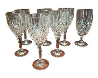 Shannon Crystal set of 12 wine glasses (new with box)