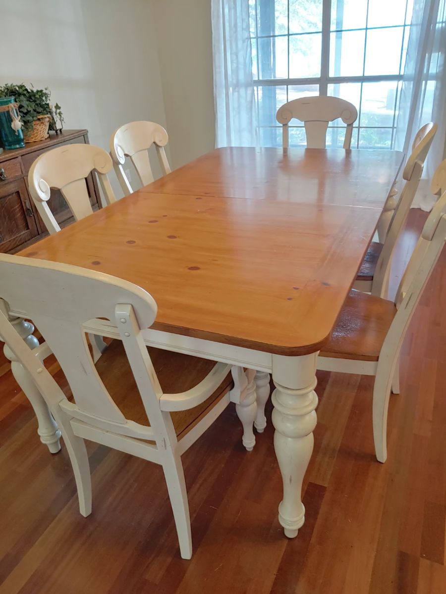 Dining room table with 6 chairs and matching bench