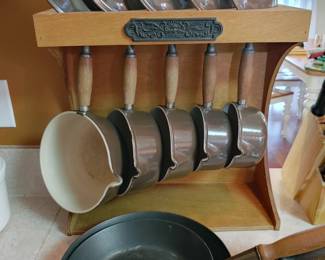 12 pc LeCreuset pan set Vintage with stand