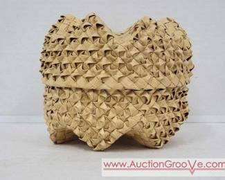 Hawaiian Lauhala 6 Point Star Handwoven Basket