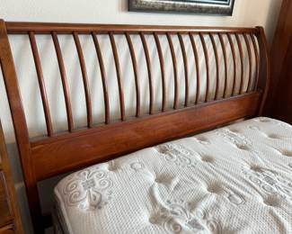 PRE-SALE AVAILABLE: $600, Ducks Unlimited by Kincaid, Queen Sleigh Bed
