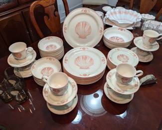 Sangostone China Set