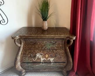 Bombay style 3-drawer dresser
