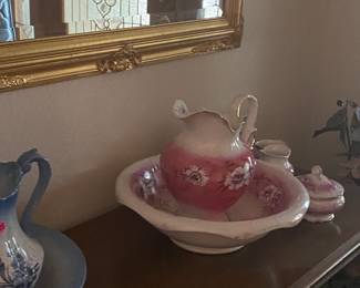 Vintage wash set, Parson's table, large mirror.