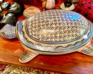 TONALA LARGE TURTLE.