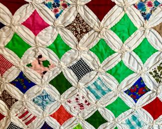 LOVE THE CATHEDRAL QUILT.