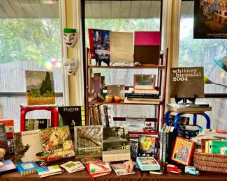 WELCOME TO THE MUSEUM!