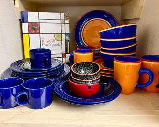 BRIGHT COLORS IN THE KITCHEN!