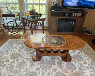 hold wine tells time.