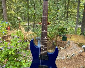 Jackson JS-30 DK Blue
Players condition, Nice neck profile for legato style playing. Will need new strings and a setup. Asking $200 OBO