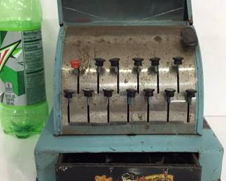 1950's TOM THUMB Metal Toy Cash Register