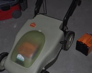 Battery operated lawn mower