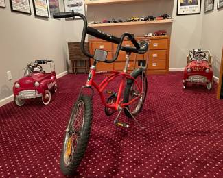 Schwinn Scrambler Banana Seat