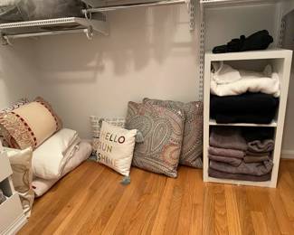 decorative pillows