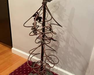 Wire tree