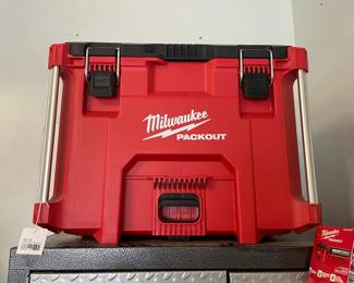 Milwaukee Packout
