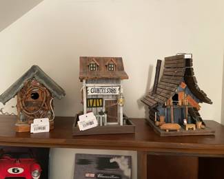 Country Store Bird Feeder, Rustic Style Bird House