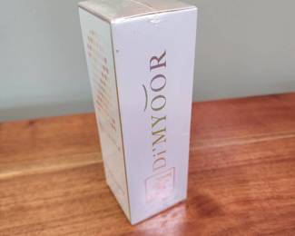 Di'Myoor Tri-Color Hydrating Essence 40g