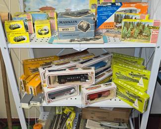 Trains - Train Tracks