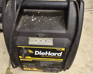 DieHard Battery Charger 